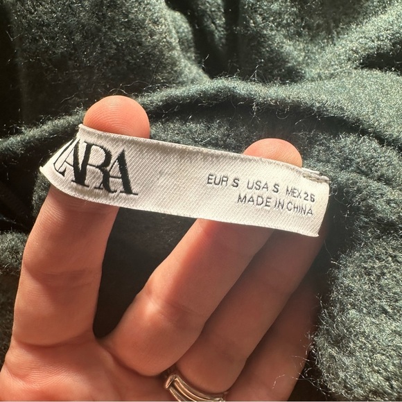 Zara cropped mock neck dolman sleeve sweater green Sz Small fuzzy super soft - Picture 4 of 7